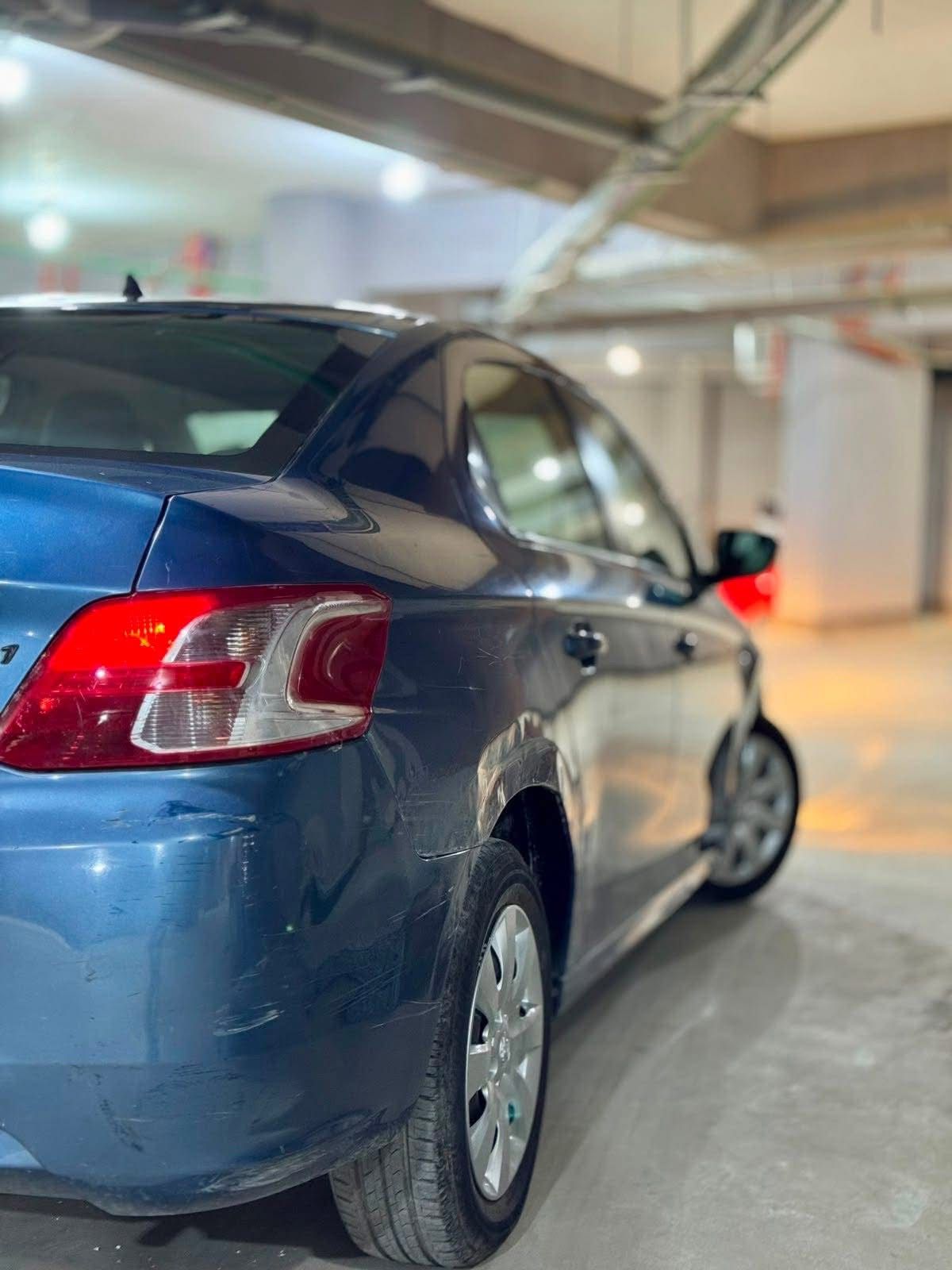 Peugeot 301